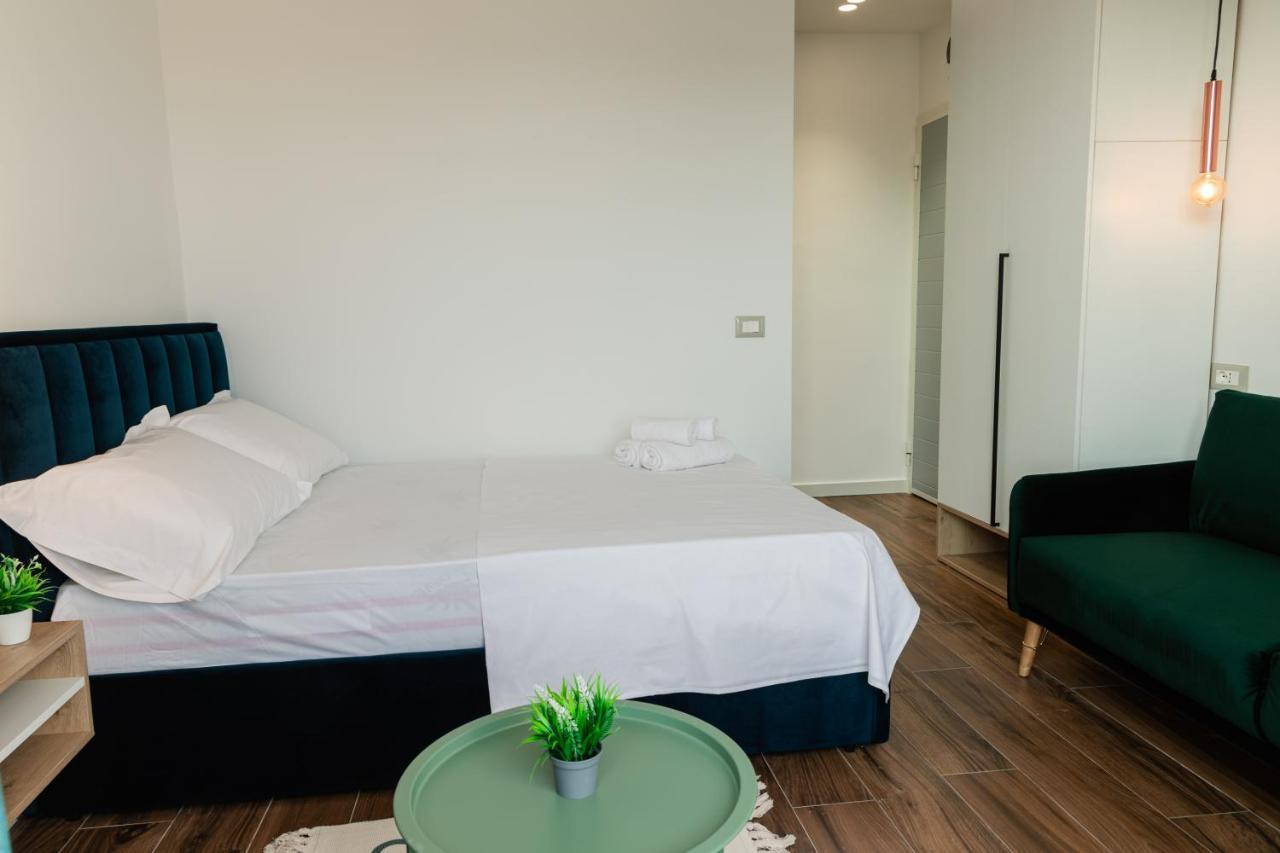 Prime Location Studio In تيرانا المظهر الخارجي الصورة